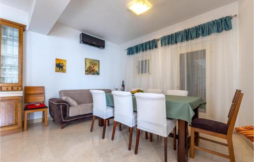 Holiday Home Podstrana 5
