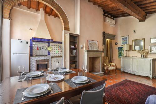 2 bedroom apartment with terrace