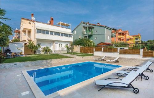 Beautiful Apartment In Novigrad