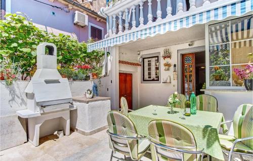 Beach Front Home In Mali Losinj With Wifi