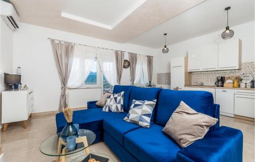 Kuchyň nebo kuchyňský kout v ubytování 2 Bedroom Amazing Apartment In Rijeka
