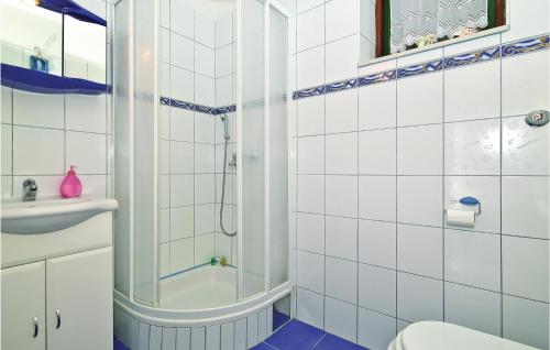 Afbeelding uit fotogalerij van 2 Bedroom Gorgeous Apartment In Trogir in Trogir