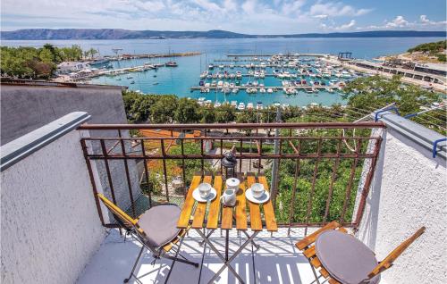 Beautiful Apartment In Novi Vinodolski