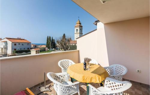 Two-Bedroom Apartment In Fazana