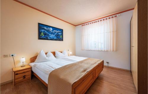 Postel nebo postele na pokoji v ubytování Pet Friendly Apartment In Duba