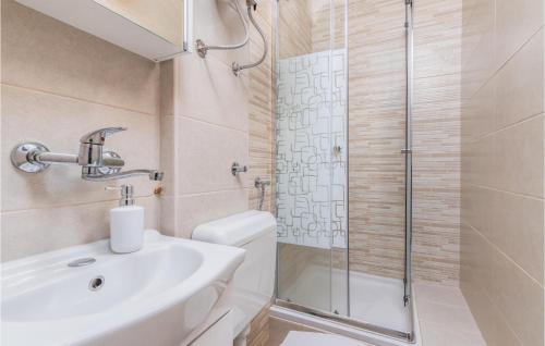 3 Bedroom Pet Friendly Apartment In Krk