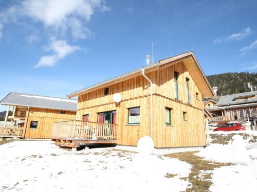 Fotografia z galérie ubytovania Nice chalet in Hohentauern Styria with sauna v destinácii Hohentauern