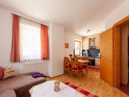 Apartment in Mayrhofen near Penkenbahn Cable Car