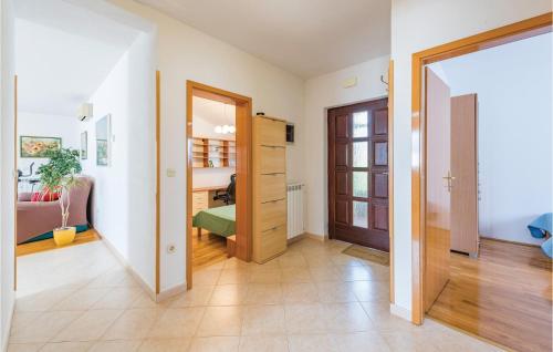 Gallery image of Cozy Home In Labin With Kitchen in Labin