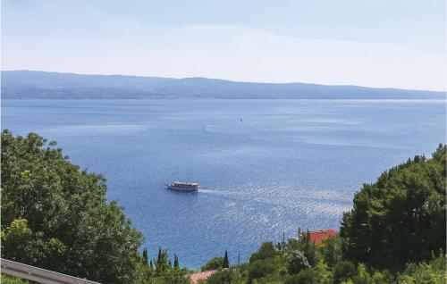 Apartment Omis With Sea View Iv