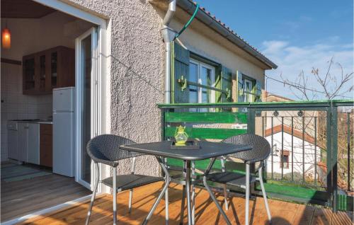 One-Bedroom Apartment In Fazana