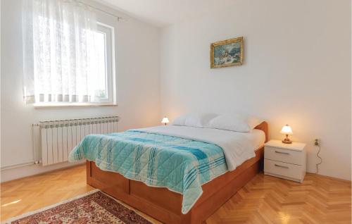 Una cama o camas en una habitación de 3 Bedroom Gorgeous Home In Vinjani Gornji