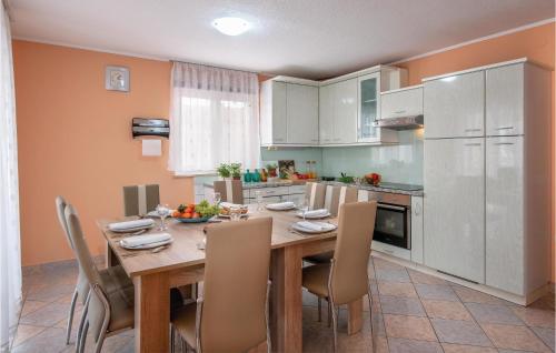 Nice Apartment In Pula