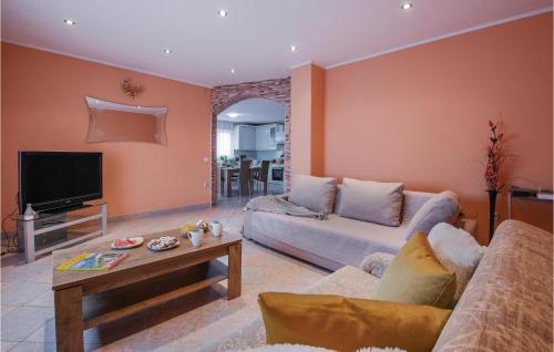 Nice Apartment In Pula