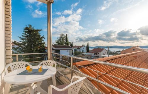 Cozy Apartment In Sveti Filip I Jakov