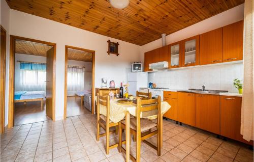 Kuchyň nebo kuchyňský kout v ubytování Apartment Krnica Xii