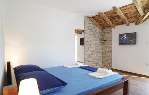 Foto da galeria de Amazing Home In Sumet With 3 Bedrooms, Wifi And Outdoor Swimming Pool em Šumet