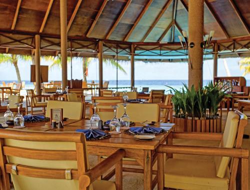 Restaurace v ubytování Filitheyo Island Resort
