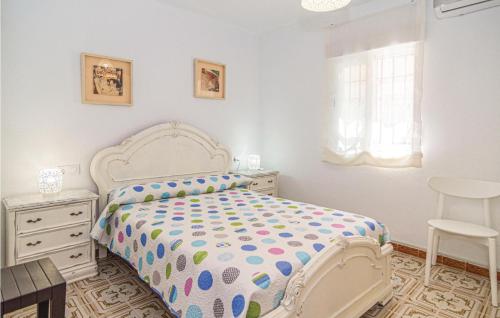 Lovely Apartment In Córdoba With Wifi