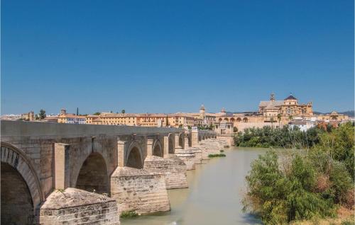 Lovely Apartment In Córdoba With Wifi
