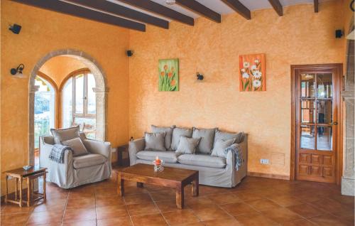 Φωτογραφία από το άλμπουμ του 3 Bedroom Beautiful Home In Oliva σε Oliva