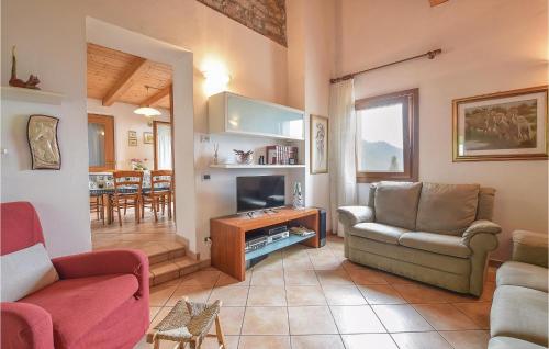 Posedenie v ubytovaní 2 Bedroom Lovely Home In Lamon