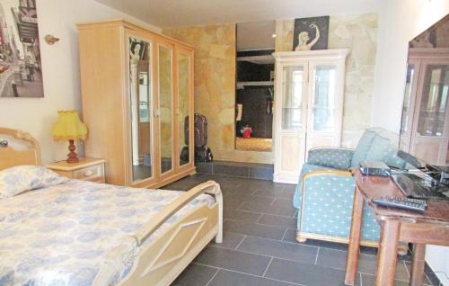 Ένα ή περισσότερα κρεβάτια σε δωμάτιο στο Amazing Apartment In Partinello