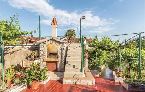 Beautiful Apartment In Lovran With House Sea View