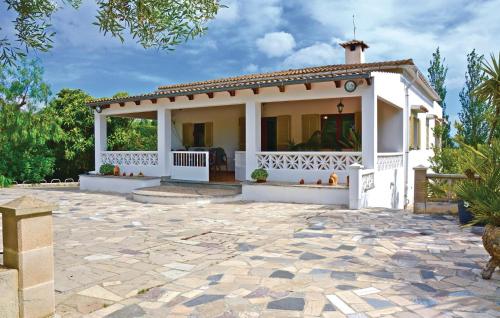 Lovely Home In Alcúdia