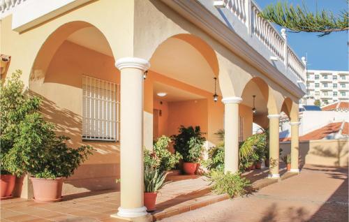 Stunning Home In Benalmádena