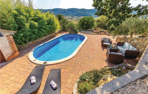 Stunning Apartment In Supetarska Draga