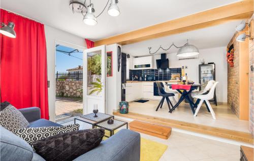 Χώρος καθιστικού στο Pet Friendly Home In Rab With Wifi