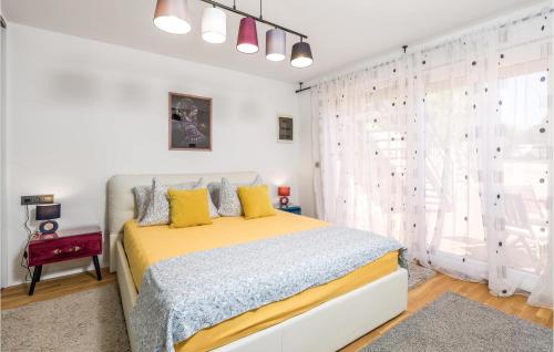 Awesome Home In Rab With Wifi