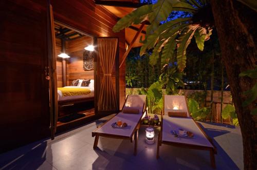 Imagen de la galería de Ananta Thai Pool Villas Resort Phuket, en Rawai Beach