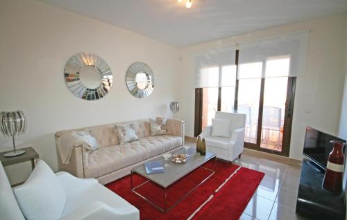 Cozy Apartment In Estepona With Sauna