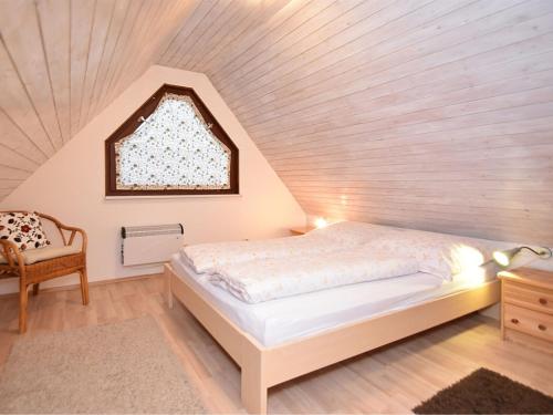 Cama o camas de una habitación en Classy Holiday Home in Wolfshagen with Fenced Garden