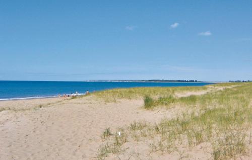 Amazing Home In La Faute Sur Mer With 3 Bedrooms And Wifi