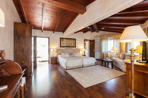 Posezení v ubytování Hotel Rural Cas Pla