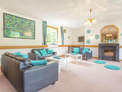 Amazing holiday home in Monschau H fen with garage