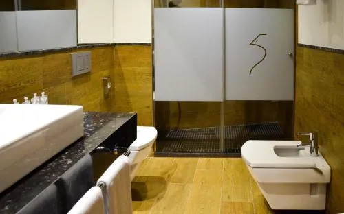 Aguilas5 SevillaSuites photo 32