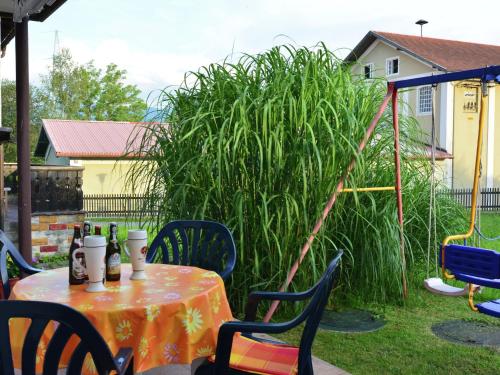 Gallery image of Apartment in Lechbruck Bavaria with garden in Lechbruck