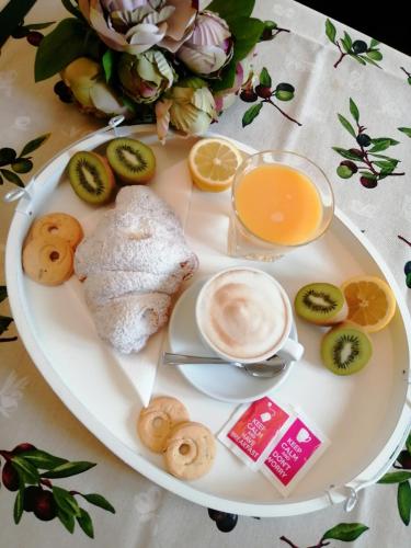 B&Bの敷地内または近くでの食事または食べ物