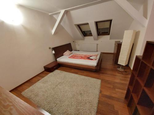 Queen Zita Apt 130 m2 near Chain Bridge 1054 Budapest, Széchenyi utca 8. kép - 3