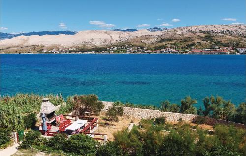 Cozy Apartment In Pag With Wifi