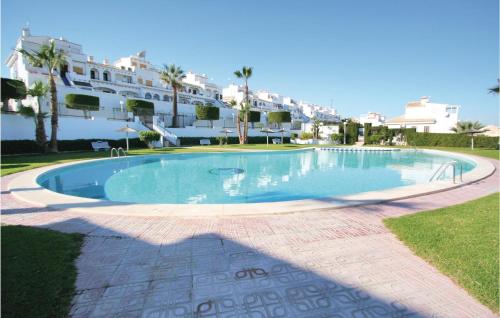 3 Bedroom Amazing Home In Torrevieja