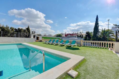 Zdjęcie z galerii obiektu Villa Maravillas 2 by Slow Villas w El Arenal