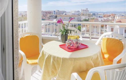 Balkón nebo terasa v ubytování Nice Apartment In Torrevieja With Wifi