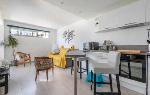 1 Bedroom Nice Apartment In La Grande-Motte