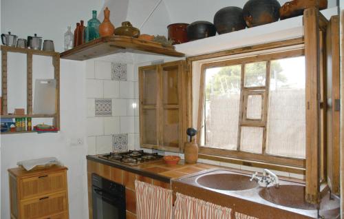 صورة لـ Nice Home In San Telmo With 3 Bedrooms في سانت إلم