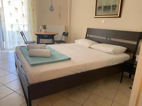 Voodi või voodid majutusasutuse Seaview 2nd flr. apt. next to the beach, wifi,a/c,p/c media. toas
